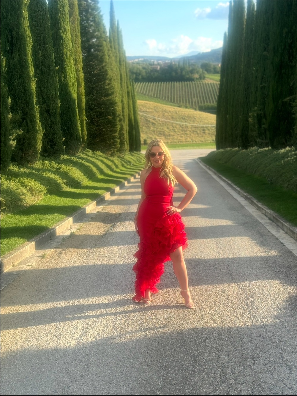 Asymmetric Red Ruffle High-Low Dress - Picture 2 of 3